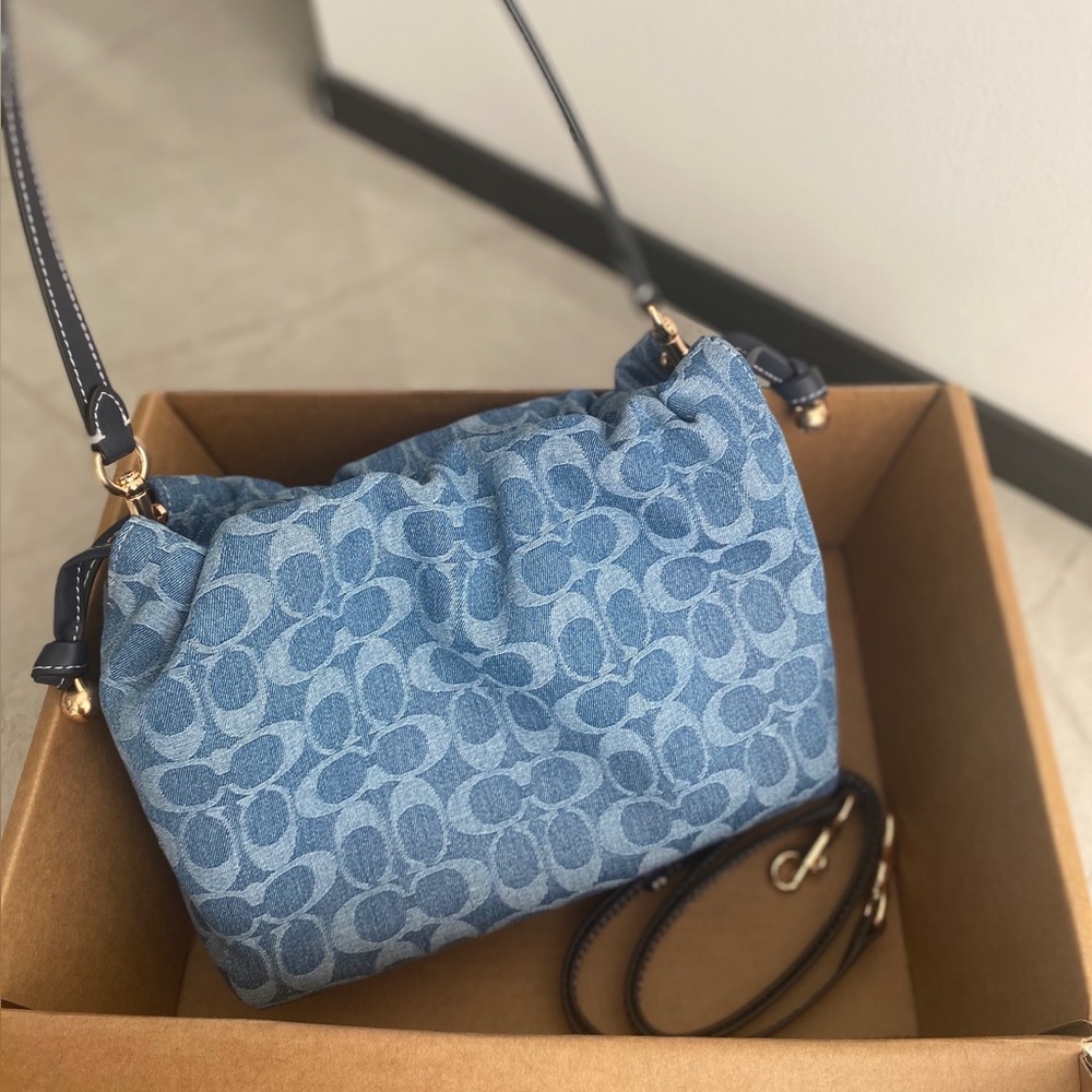 Coach Denim Cloud Bag Crossbody Handbag - Picture 2 of 9